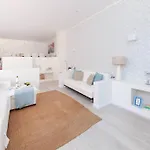 Villa Dos Lirios - Blue Sea *