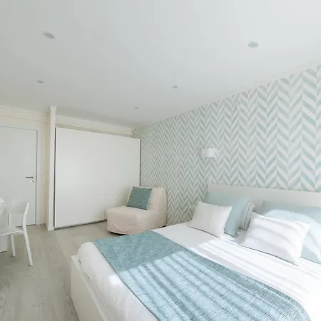 Dos Lirios - Blue Sea